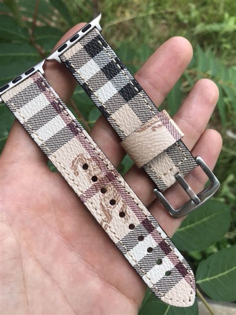 burberry apple watch band 44mm.